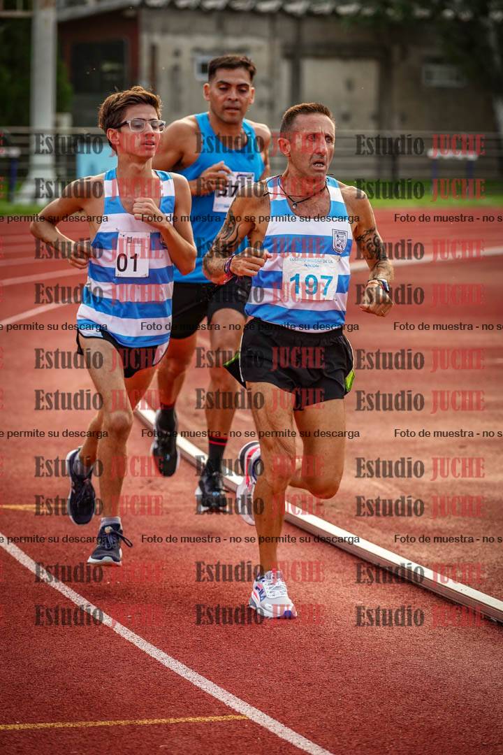 Fotos de los 3000 m llanos de varones