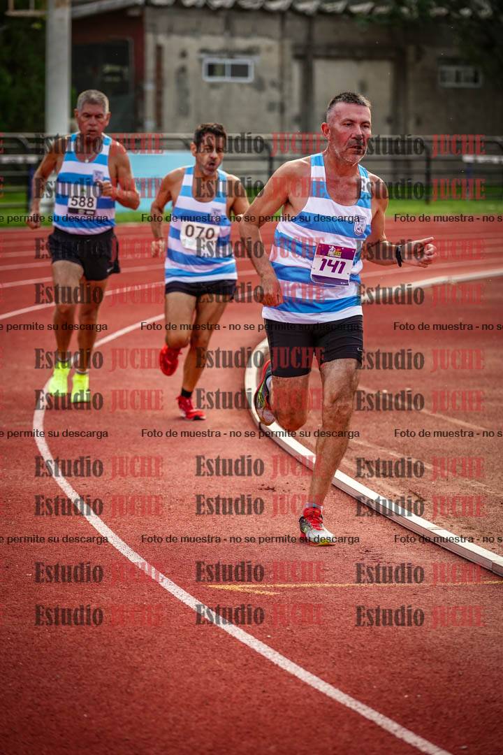 Fotos de los 3000 m llanos de varones