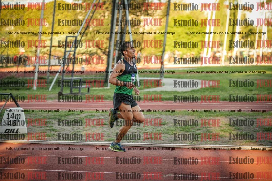 Fotos de los 3000 m llanos de varones