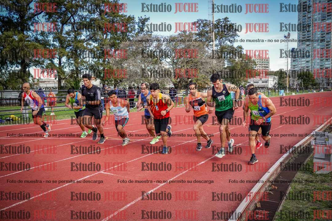Fotos de los 3000 m llanos de varones