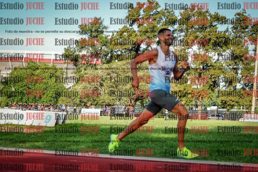 Fotos de los 1500 m llanos de varones