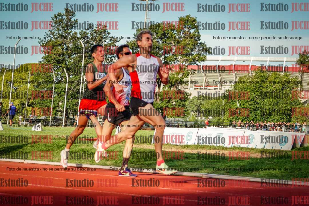 Fotos de los 1500 m llanos de varones