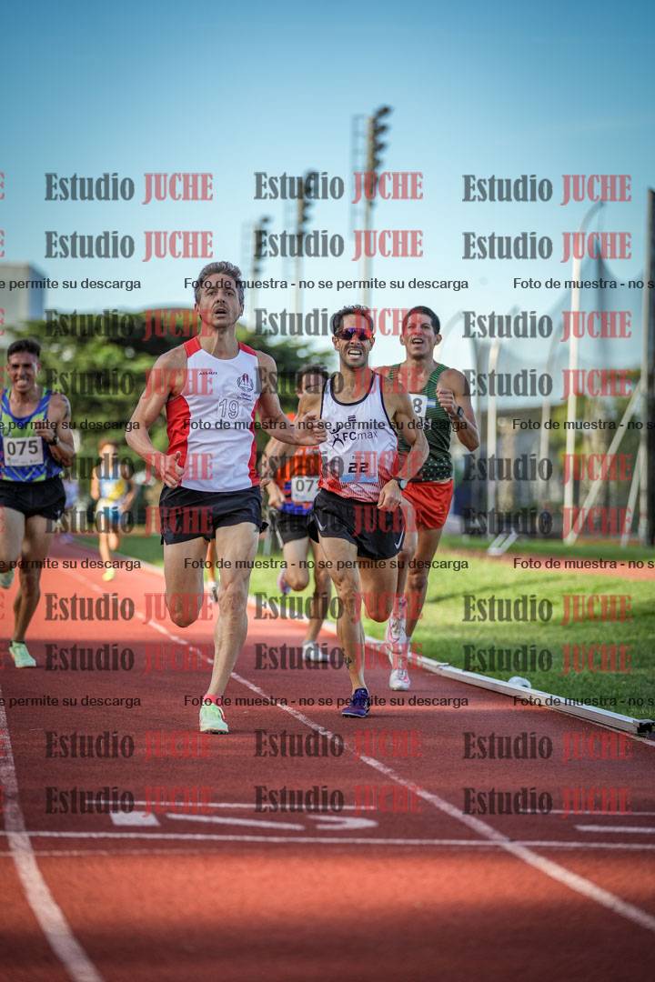 Fotos de los 1500 m llanos de varones