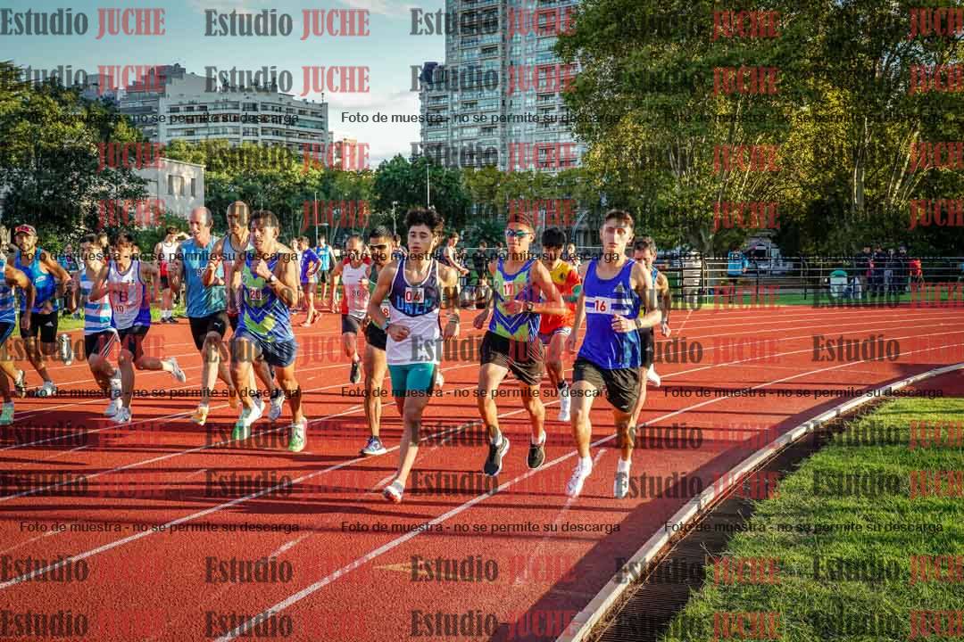 Fotos de los 1500 m llanos de varones