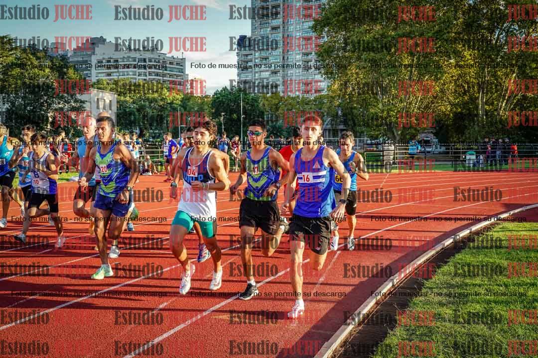 Fotos de los 1500 m llanos de varones