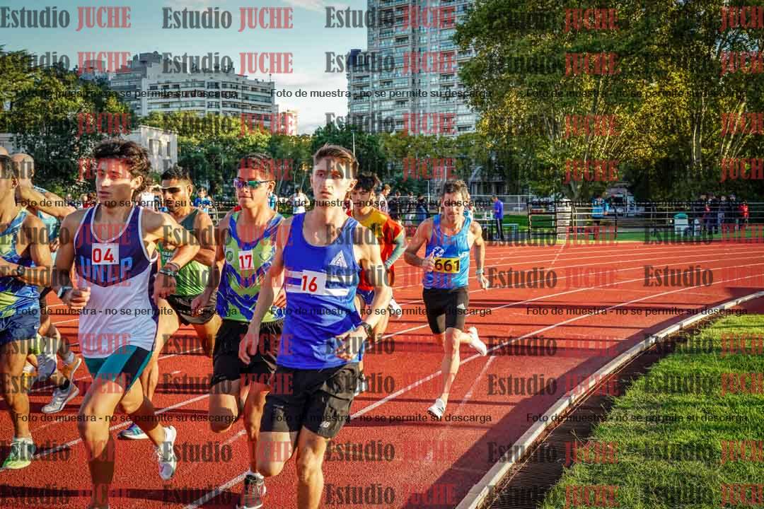 Fotos de los 1500 m llanos de varones
