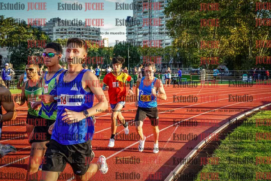 Fotos de los 1500 m llanos de varones