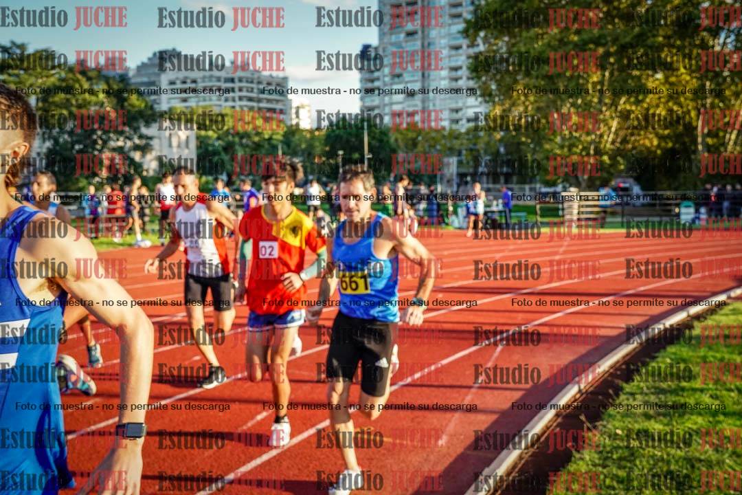 Fotos de los 1500 m llanos de varones