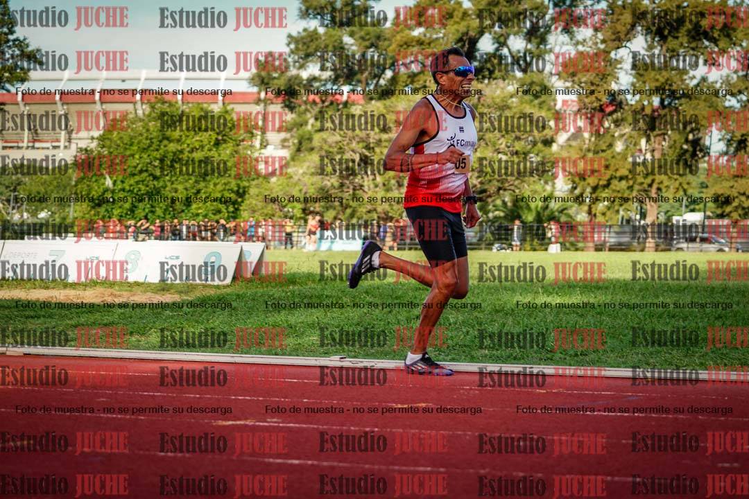 Fotos de los 1500 m llanos de varones