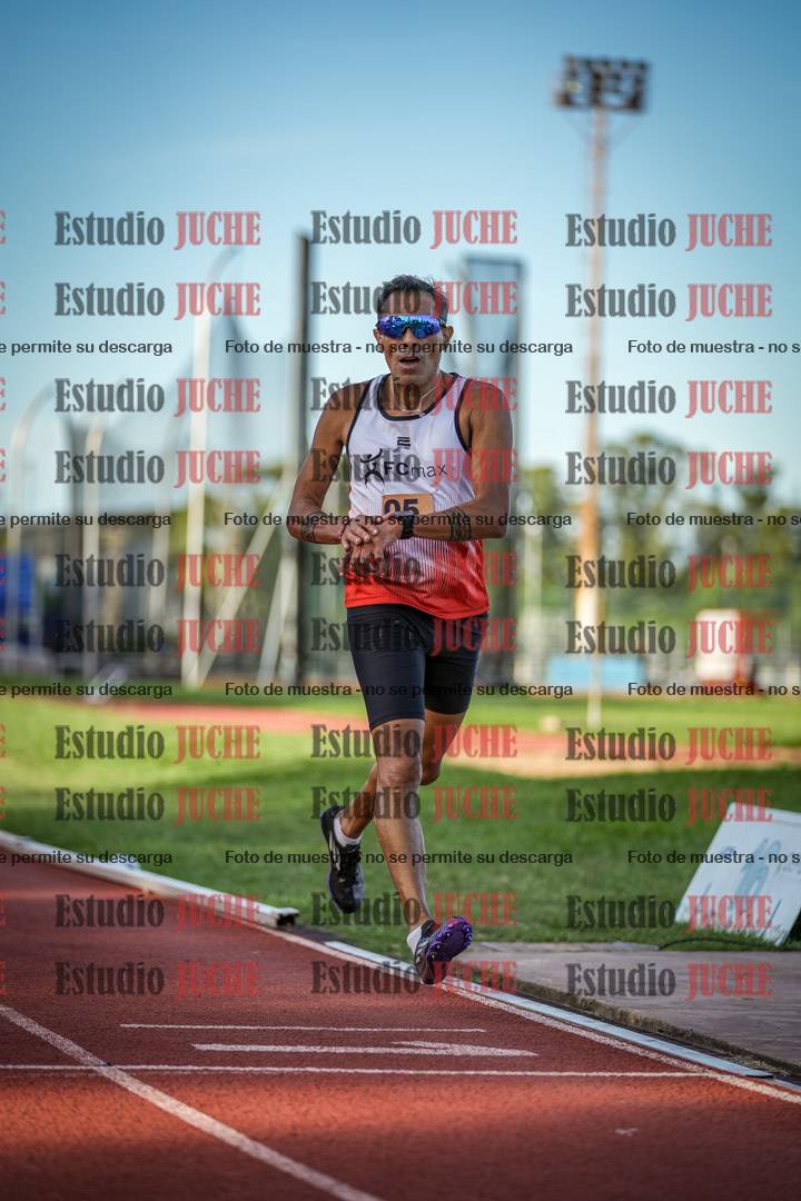 Fotos de los 1500 m llanos de varones