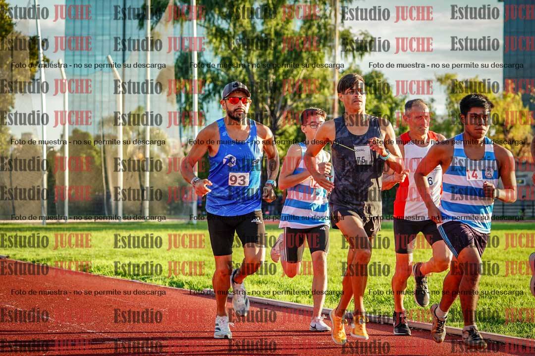 Fotos de los 1500 m llanos de varones