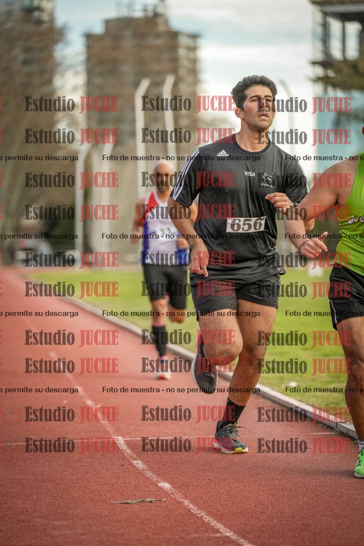 Fotos de los 3000 m llanos de varones