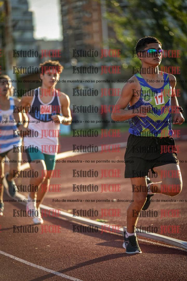 Fotos de los 1500 m llanos de varones