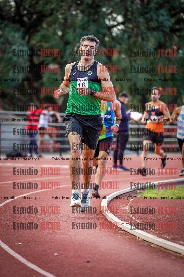 Fotos de los 3000 m llanos de varones