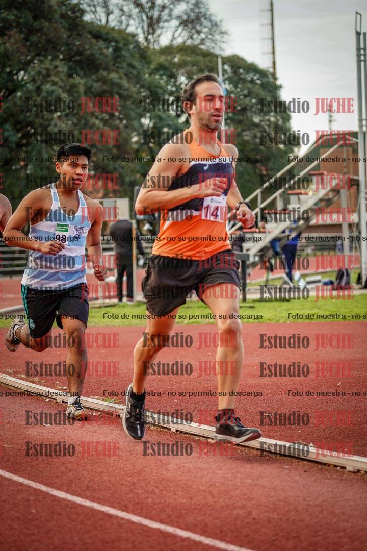 Fotos de los 3000 m llanos de varones