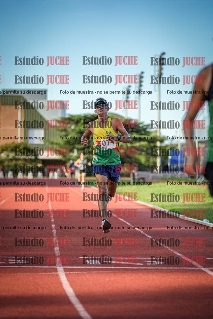 Fotos de los 1500 m llanos de varones