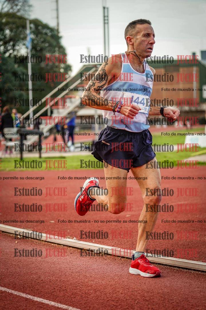 Fotos de los 3000 m llanos de varones