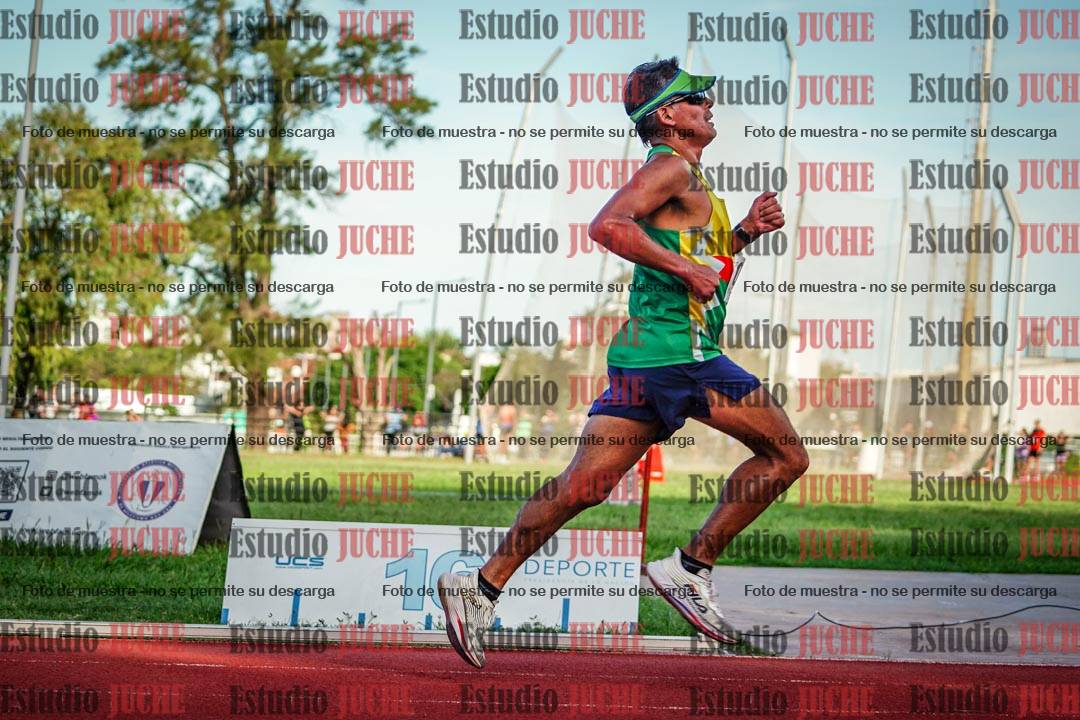 Fotos de los 1500 m llanos de varones