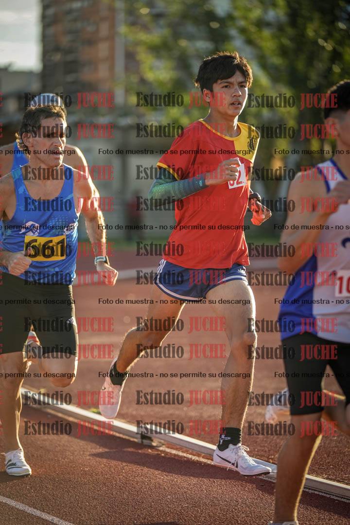 Fotos de los 1500 m llanos de varones