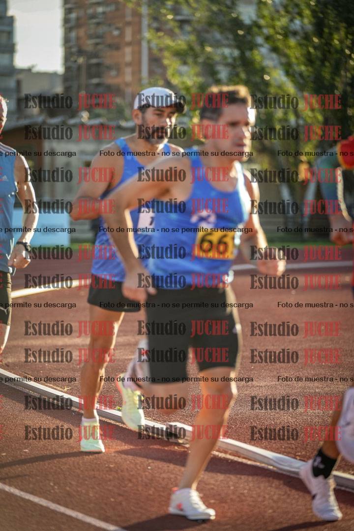 Fotos de los 1500 m llanos de varones