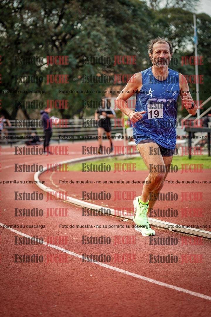 Fotos de los 3000 m llanos de varones