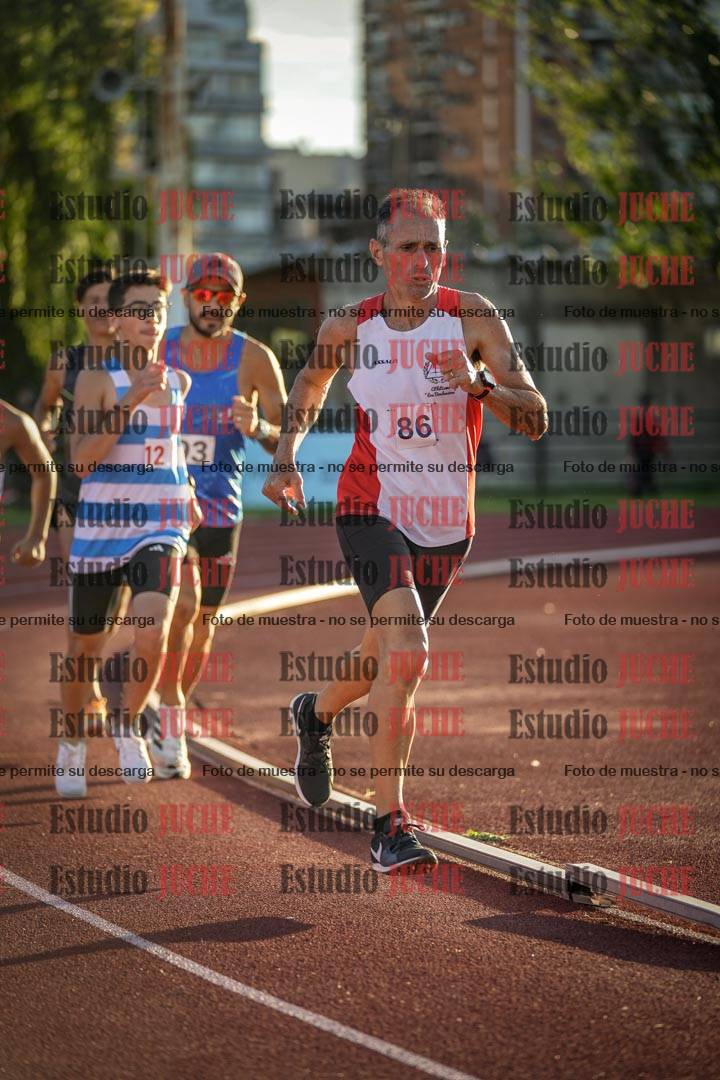 Fotos de los 1500 m llanos de varones