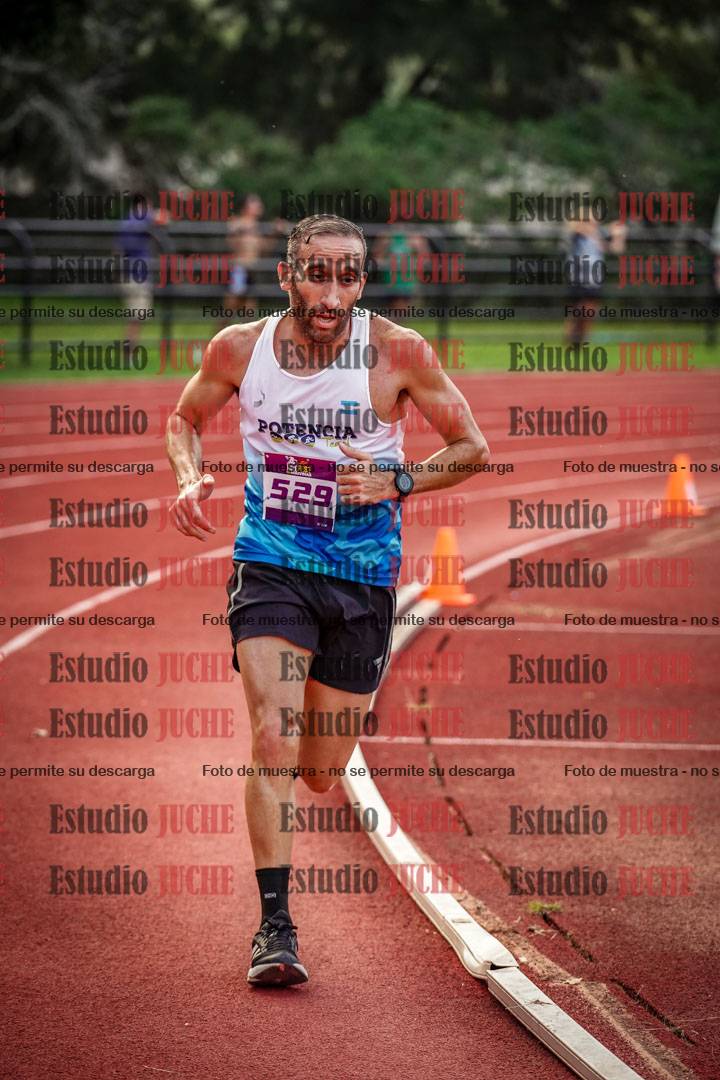 Fotos de los 3000 m llanos de varones