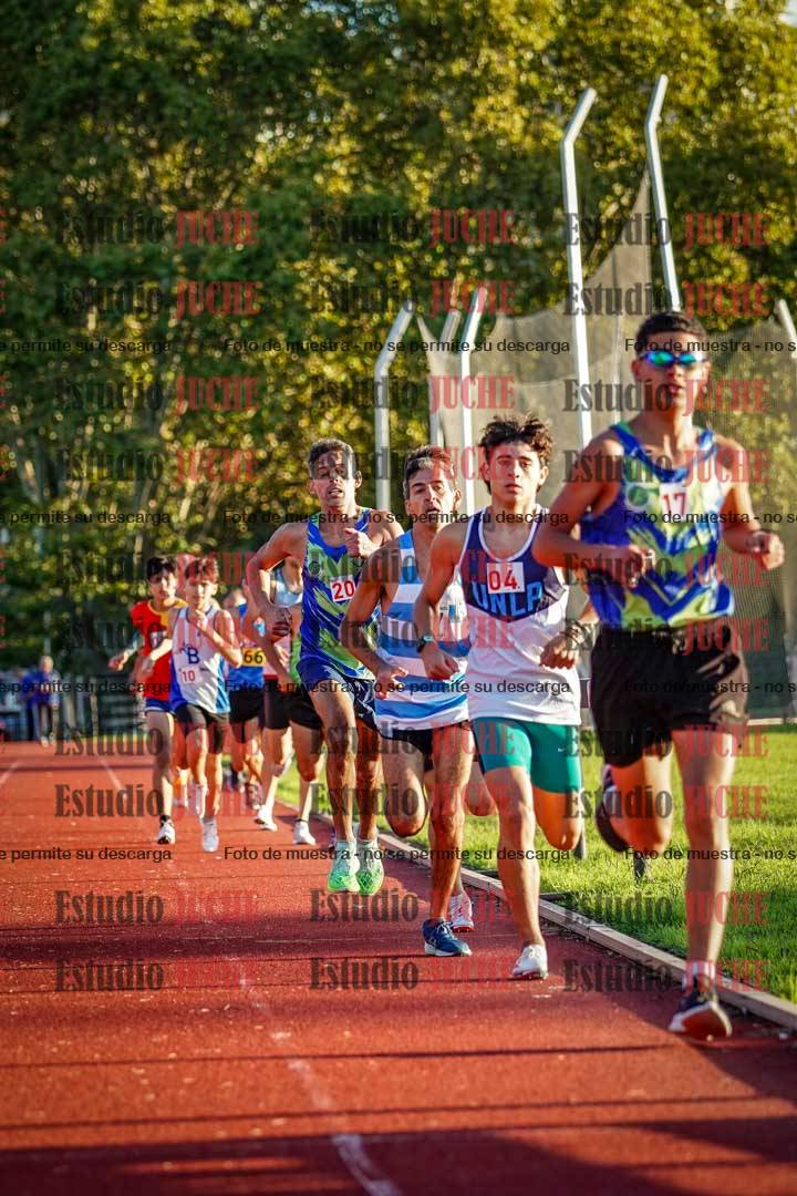Fotos de los 1500 m llanos de varones
