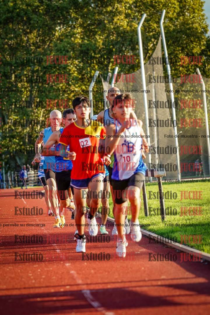 Fotos de los 1500 m llanos de varones