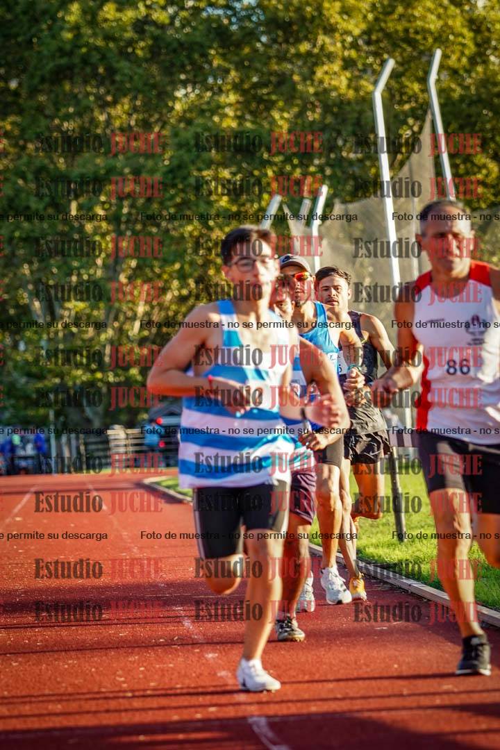 Fotos de los 1500 m llanos de varones