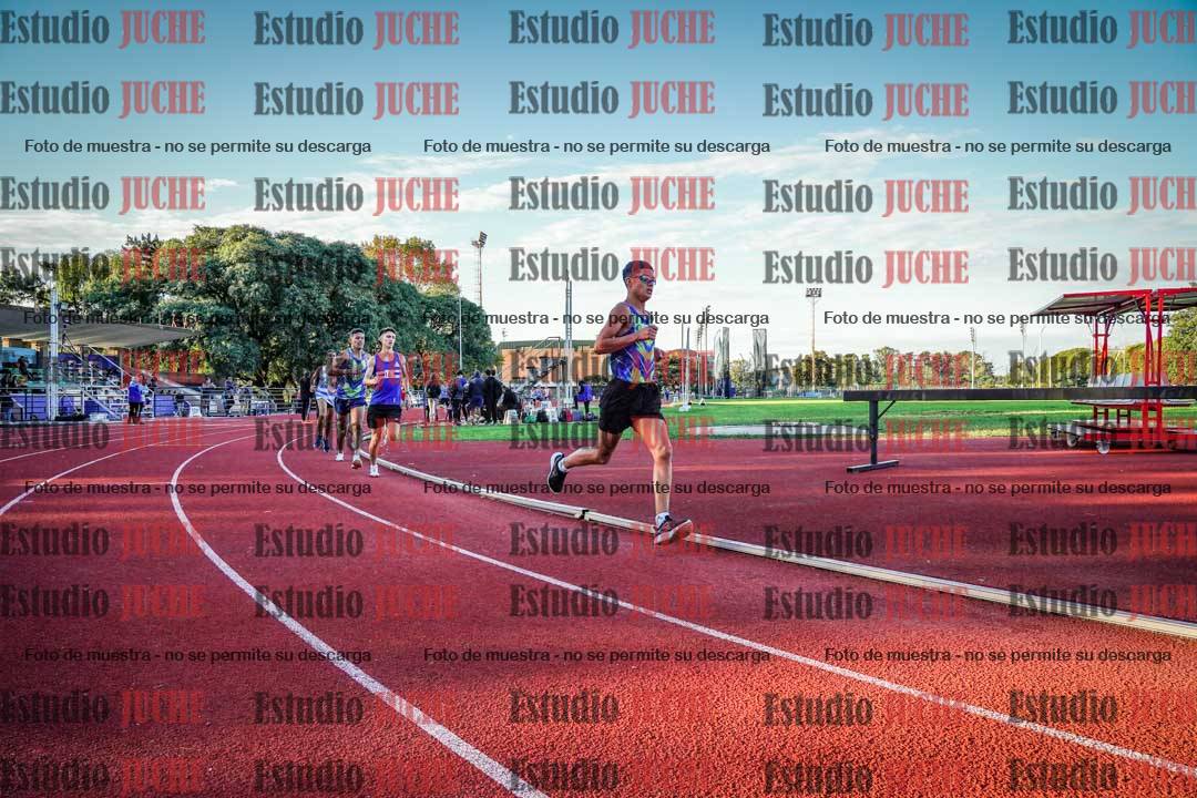 Fotos de los 1500 m llanos de varones