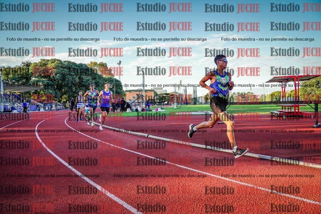 Fotos de los 1500 m llanos de varones