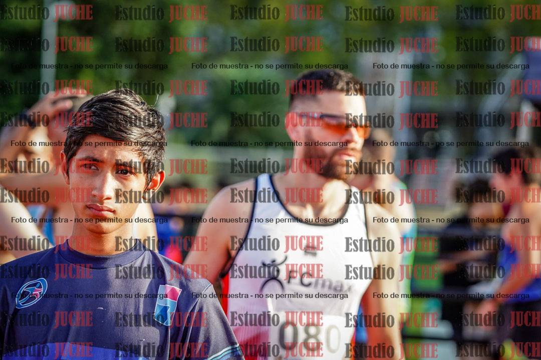 Fotos de los 1500 m llanos de varones