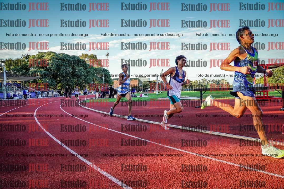 Fotos de los 1500 m llanos de varones