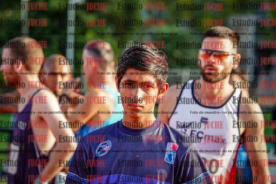 Fotos de los 1500 m llanos de varones