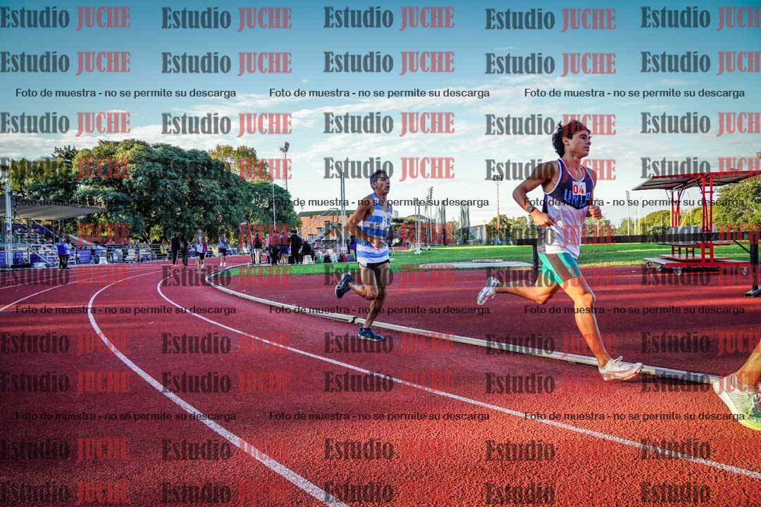 Fotos de los 1500 m llanos de varones
