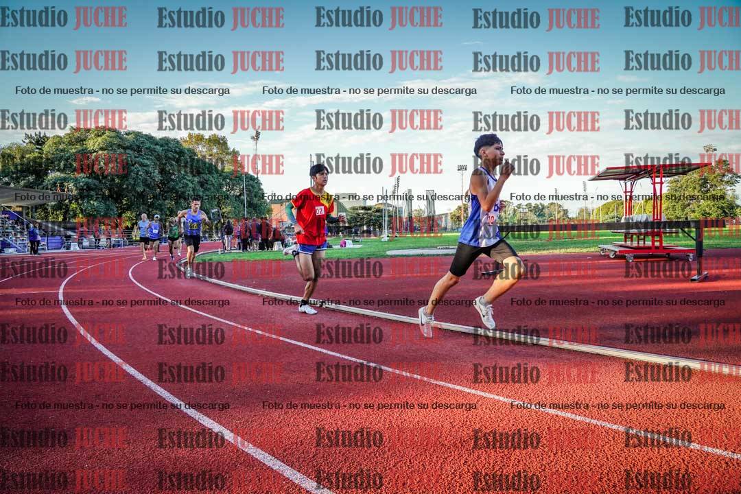 Fotos de los 1500 m llanos de varones
