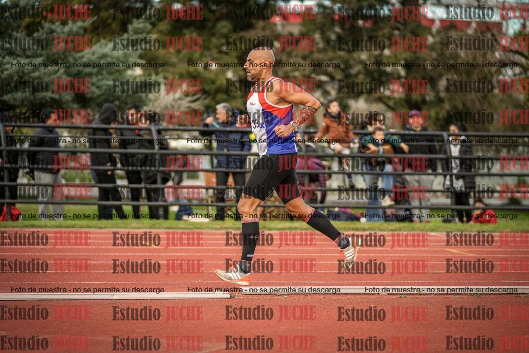 Fotos de los 3000 m llanos de varones