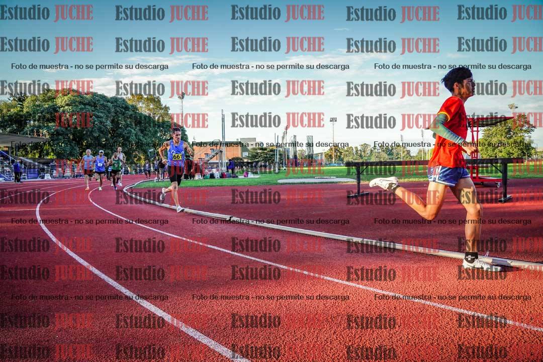 Fotos de los 1500 m llanos de varones