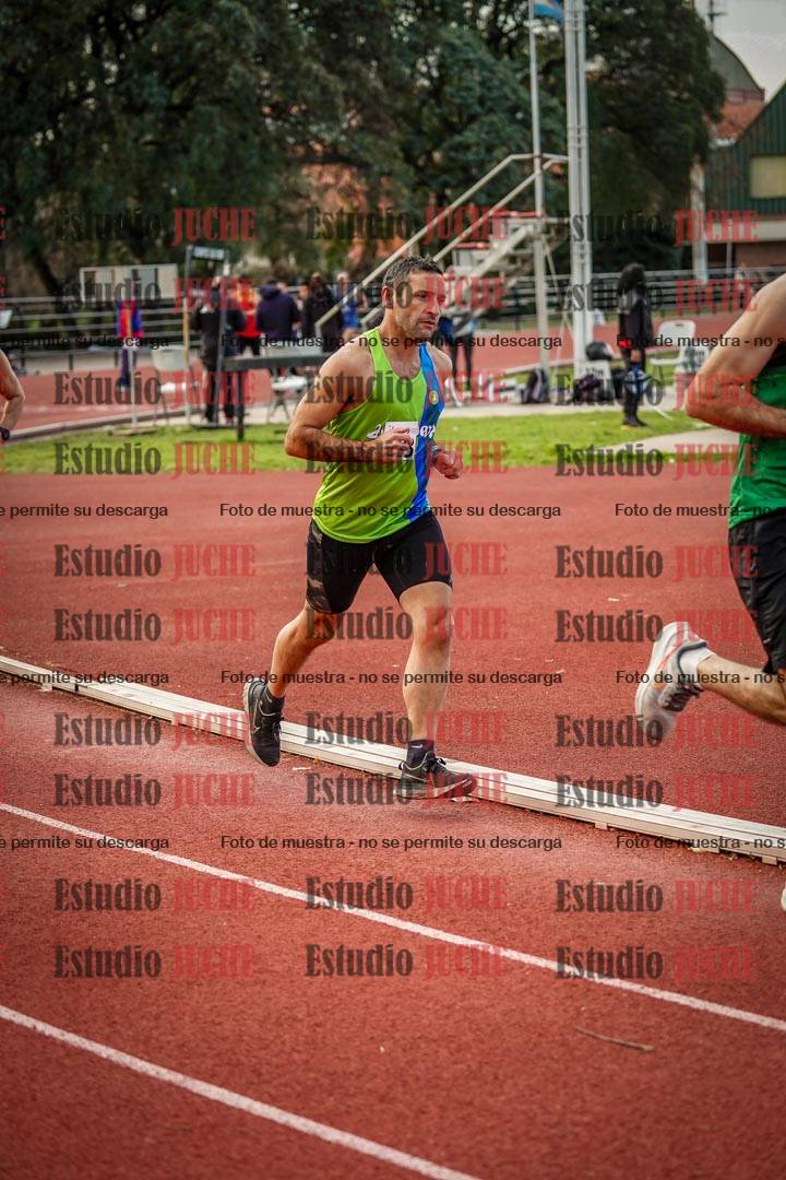 Fotos de los 3000 m llanos de varones
