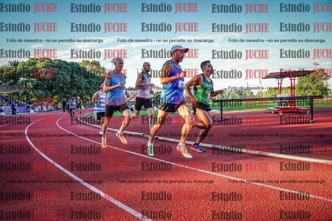 Fotos de los 1500 m llanos de varones