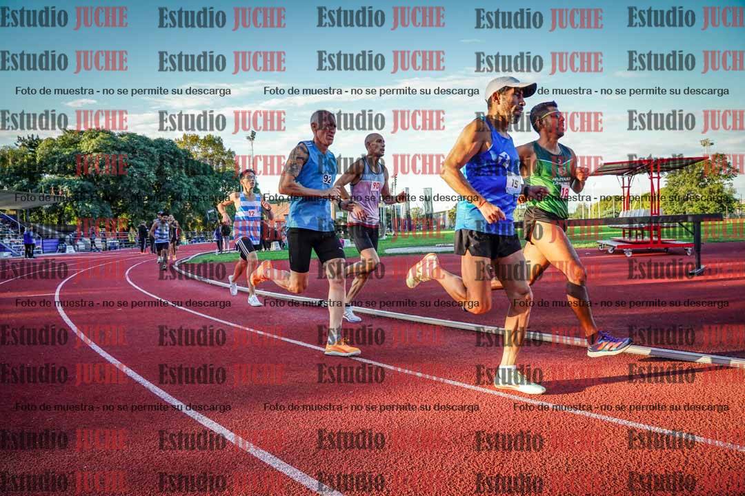 Fotos de los 1500 m llanos de varones