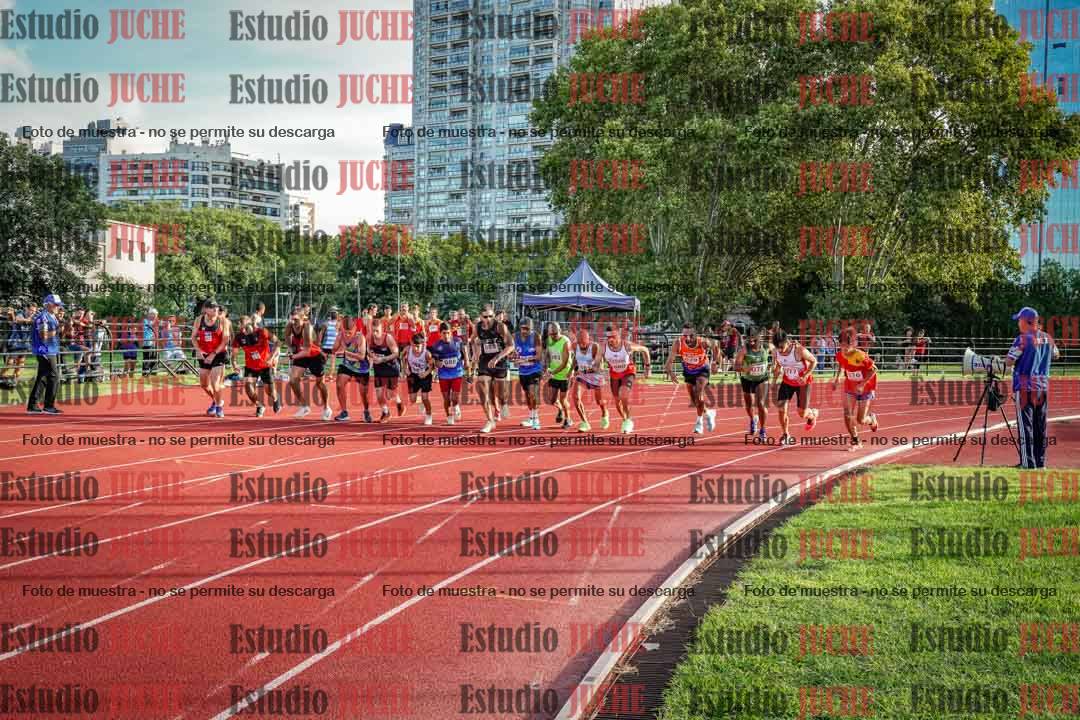 Fotos de los 1500 m llanos de varones