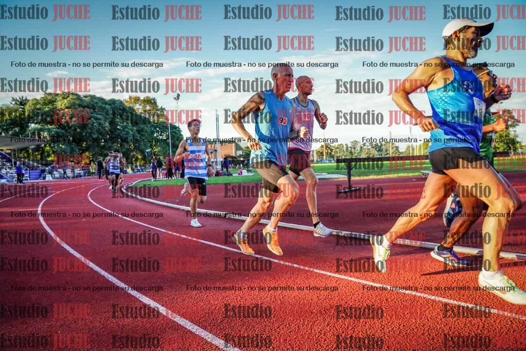 Fotos de los 1500 m llanos de varones