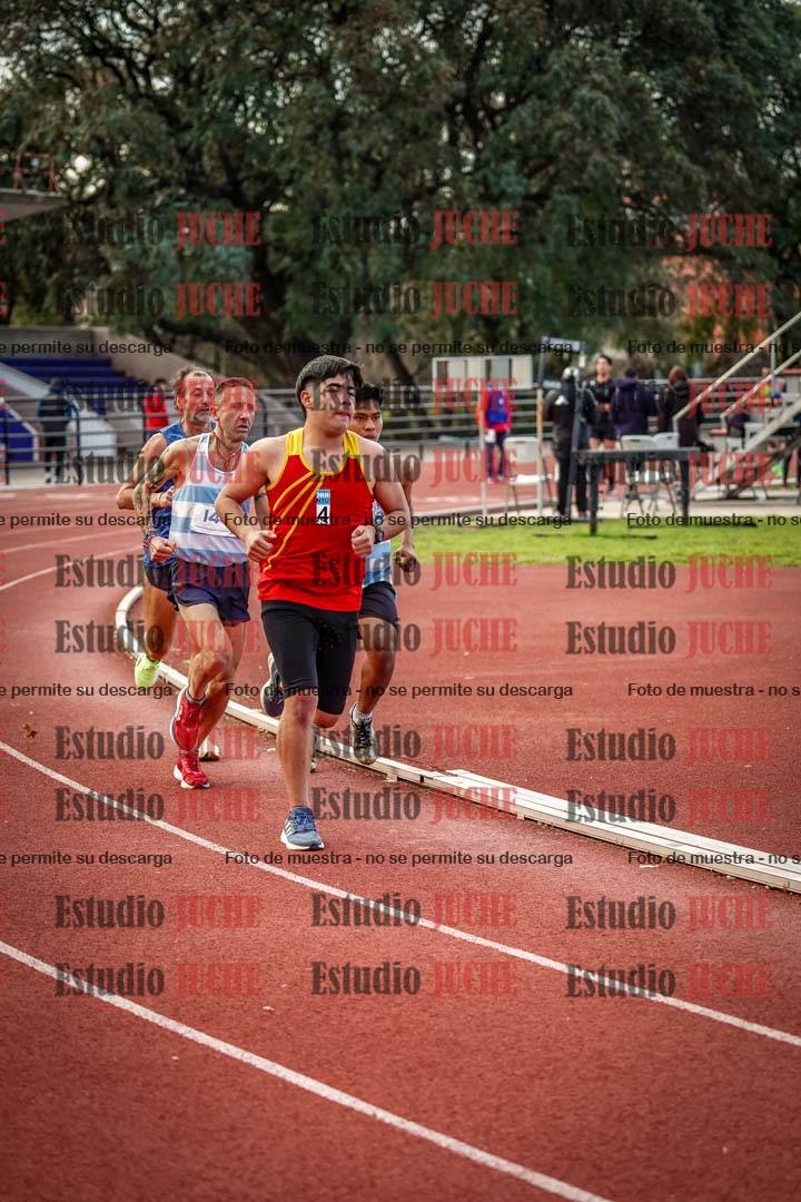 Fotos de los 3000 m llanos de varones