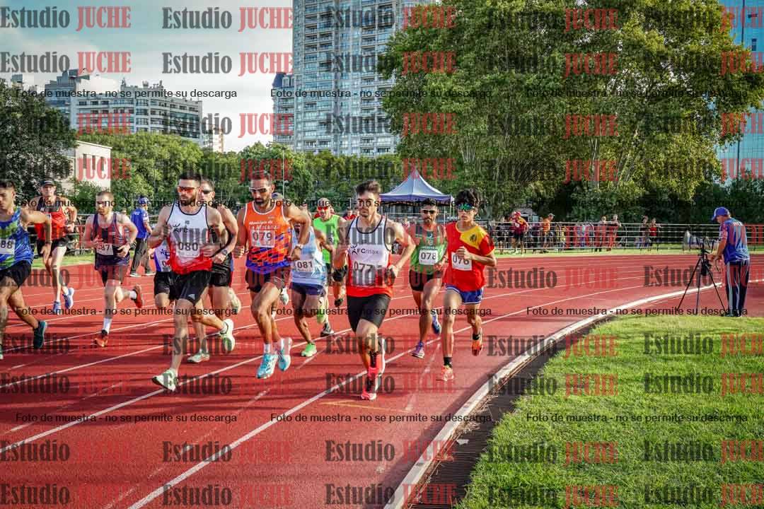 Fotos de los 1500 m llanos de varones