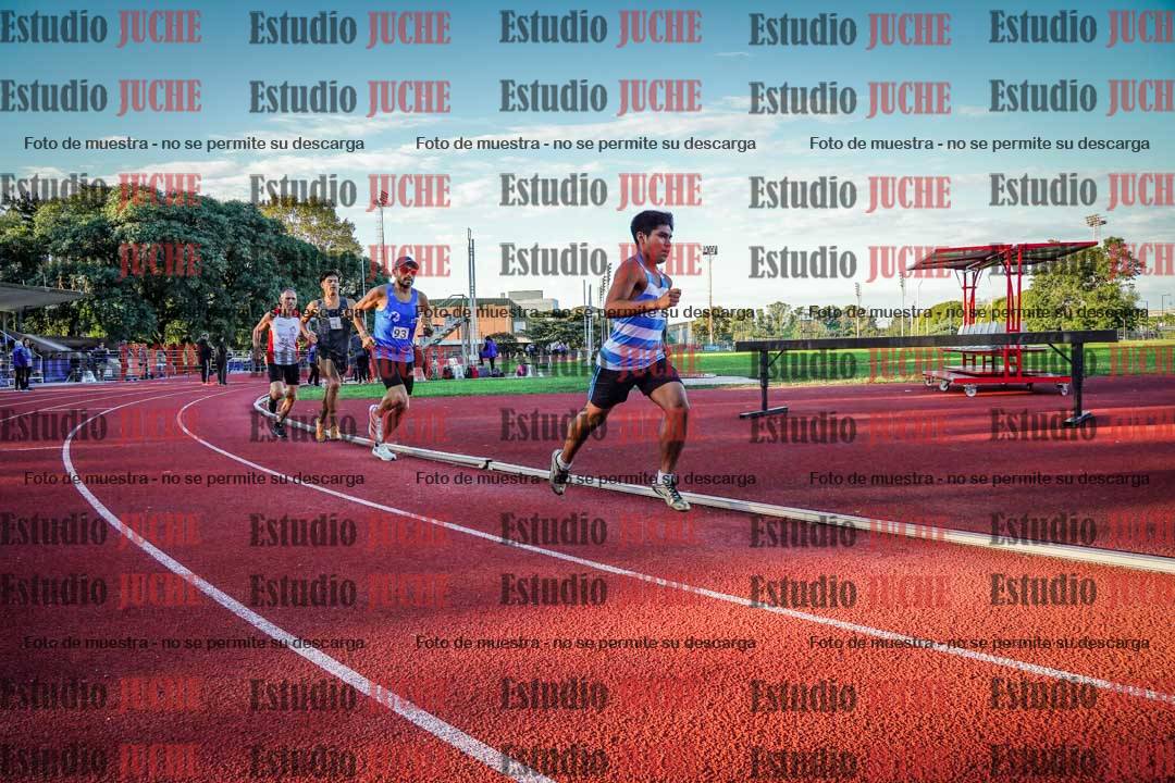 Fotos de los 1500 m llanos de varones