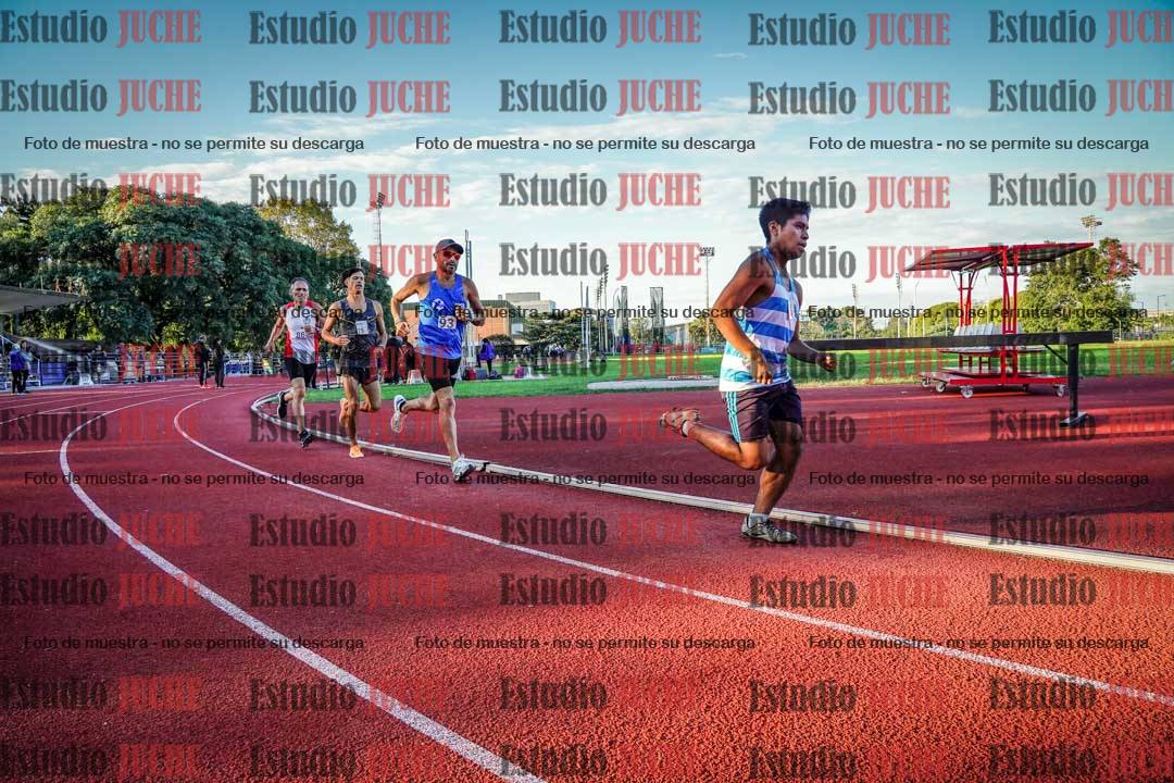 Fotos de los 1500 m llanos de varones