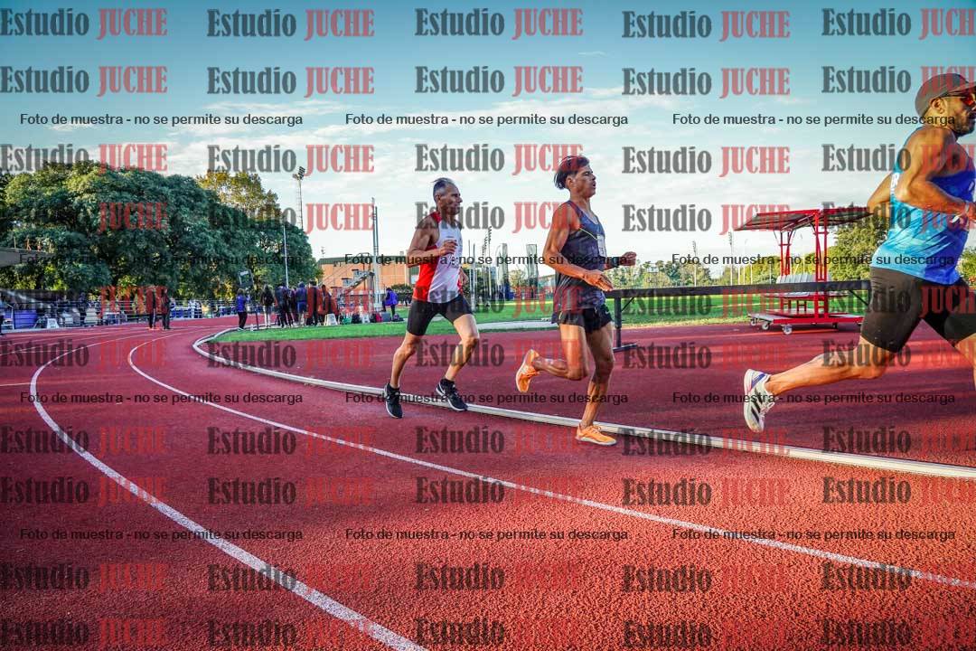 Fotos de los 1500 m llanos de varones