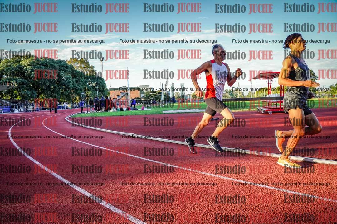 Fotos de los 1500 m llanos de varones